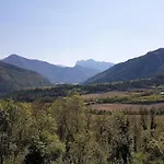Ludomi Nyaraló *