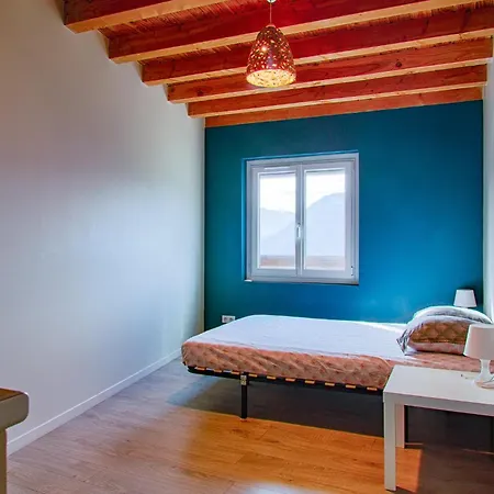Ludomi Ferienhaus *