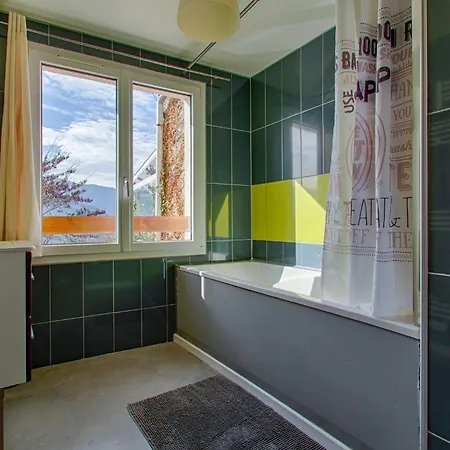 Ludomi Holiday home *